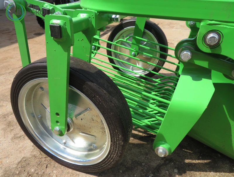 Bomet Ursa Z655/1 vibrating potato digger with rear discharge – available immediately - Patates hasat makinesi: fotoğraf 4 Bomet Ursa Z655/1 vibrating potato digger with rear discharge – available immediately - Patates hasat makinesi: fotoğraf 4