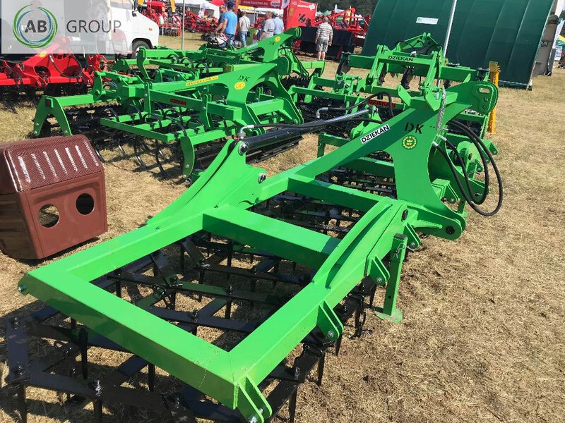 Dziekan składana hydraulicznie brona łąkowa WUKA 5m 5C20H - Tırmık: fotoğraf 2 Dziekan składana hydraulicznie brona łąkowa WUKA 5m 5C20H - Tırmık: fotoğraf 2
