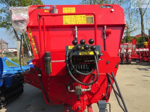 Fimaks Futtermischer FMHII 8m3/Mixer feeder/Carro mezclad - Yem mikseri: fotoğraf 2 Fimaks Futtermischer FMHII 8m3/Mixer feeder/Carro mezclad - Yem mikseri: fotoğraf 2