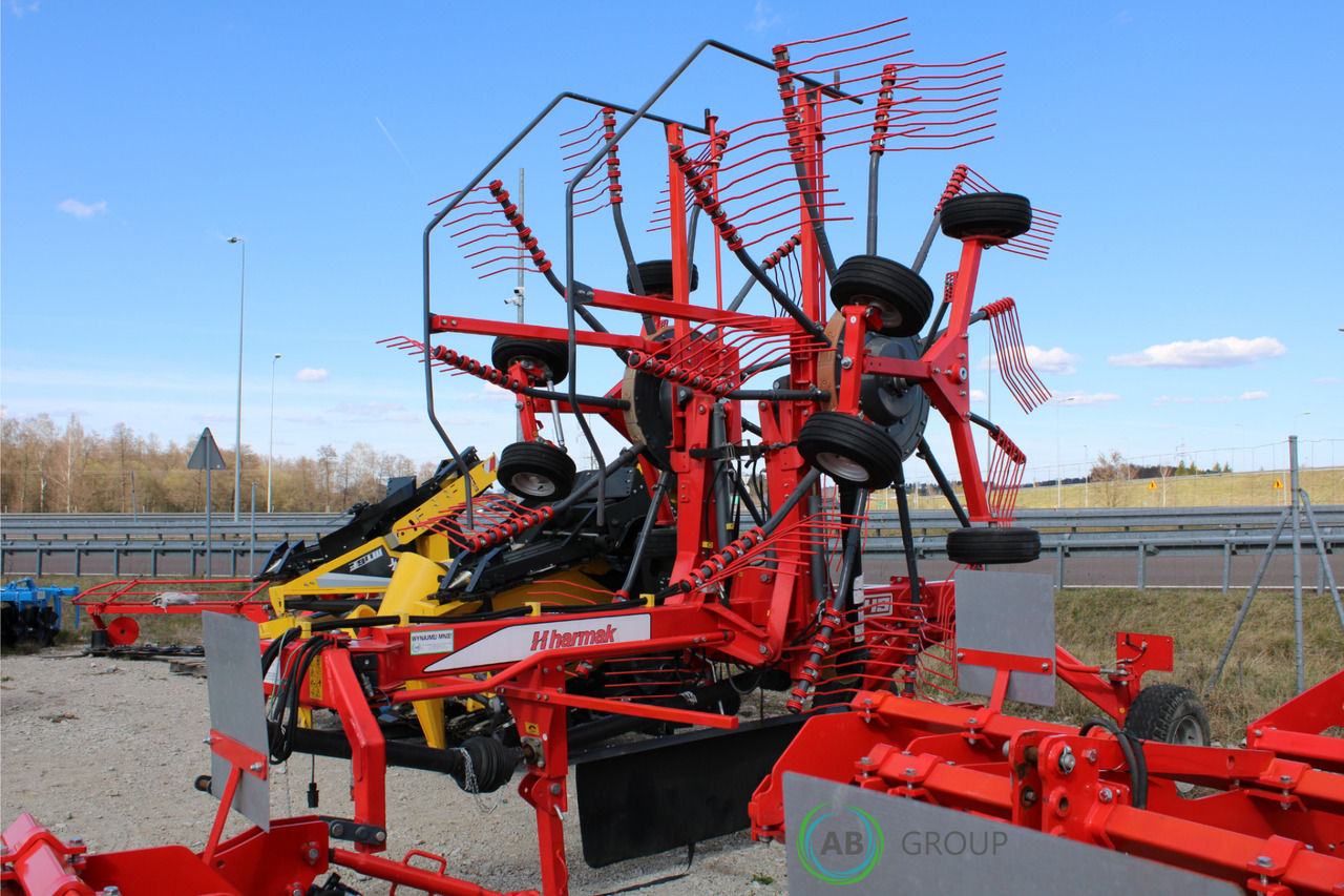 Harmak HT-745 double-rotor rake - demo version - Ot toplama tırmığı: fotoğraf 3 Harmak HT-745 double-rotor rake - demo version - Ot toplama tırmığı: fotoğraf 3