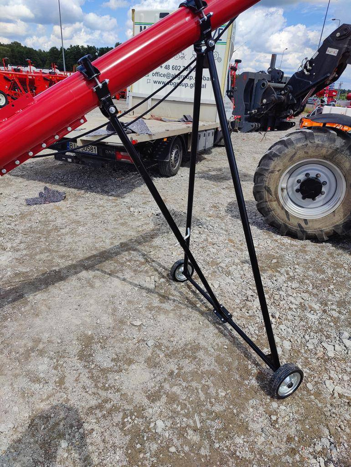 POM Augustów screw conveyor ( electric drive) T 206/2 - Hasat sonrası ekipman: fotoğraf 4 POM Augustów screw conveyor ( electric drive) T 206/2 - Hasat sonrası ekipman: fotoğraf 4