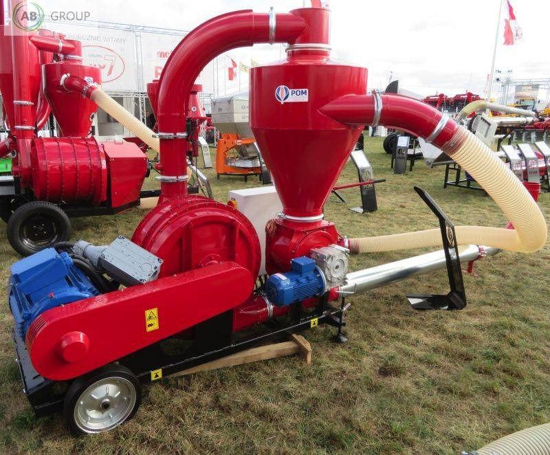 POM Augustów suction and force conveyor with three-impeller ventilator T449/2 - Hasat sonrası ekipman: fotoğraf 1 POM Augustów suction and force conveyor with three-impeller ventilator T449/2 - Hasat sonrası ekipman: fotoğraf 1