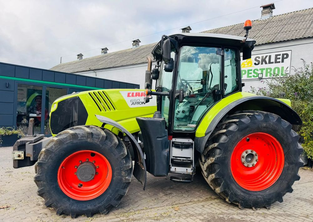 Claas Arion 650 - Traktör: fotoğraf 1 Claas Arion 650 - Traktör: fotoğraf 1