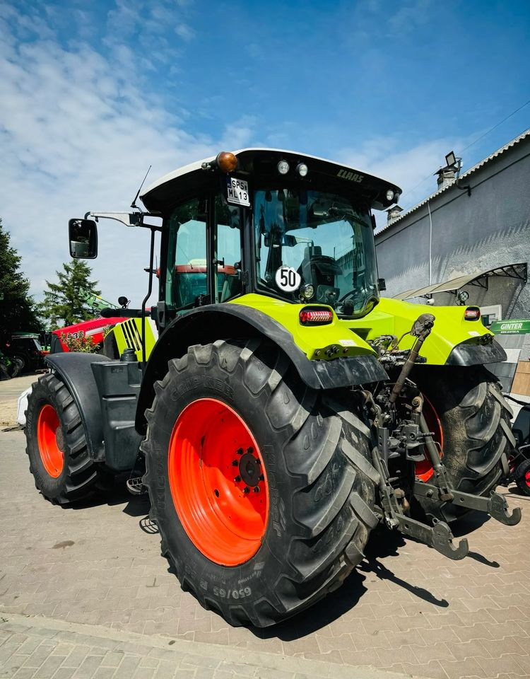 Claas Arion 650 - Traktör: fotoğraf 2 Claas Arion 650 - Traktör: fotoğraf 2