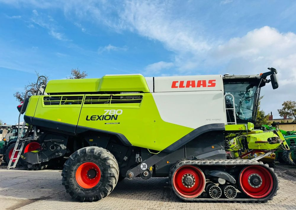 Claas Lexion 780 TT - Biçerdöver: fotoğraf 2 Claas Lexion 780 TT - Biçerdöver: fotoğraf 2