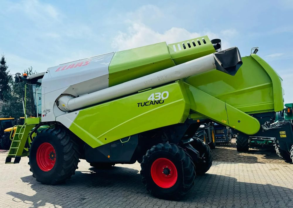Claas Tucano 430 APS - Biçerdöver: fotoğraf 3 Claas Tucano 430 APS - Biçerdöver: fotoğraf 3