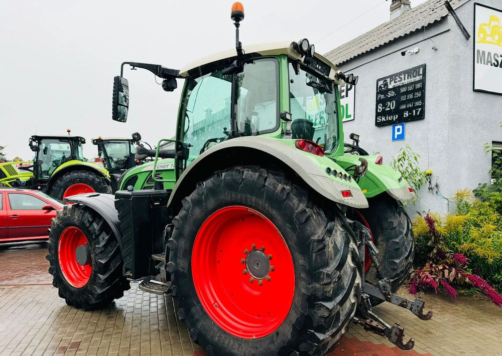 Fendt 724 VARIO PROFI - Traktör: fotoğraf 3 Fendt 724 VARIO PROFI - Traktör: fotoğraf 3