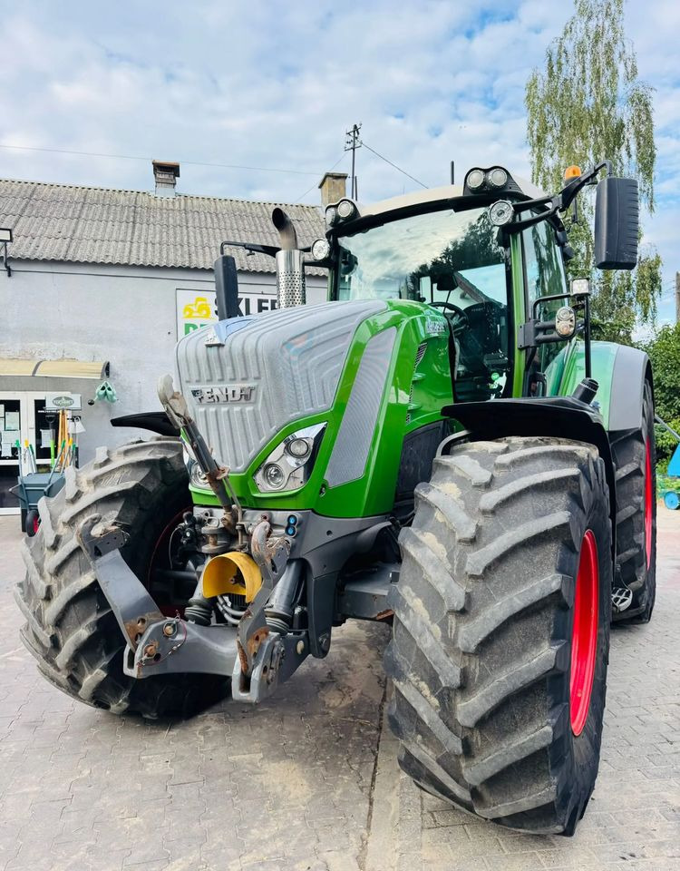 Fendt 828 Vario Profi Plus - Traktör: fotoğraf 1 Fendt 828 Vario Profi Plus - Traktör: fotoğraf 1