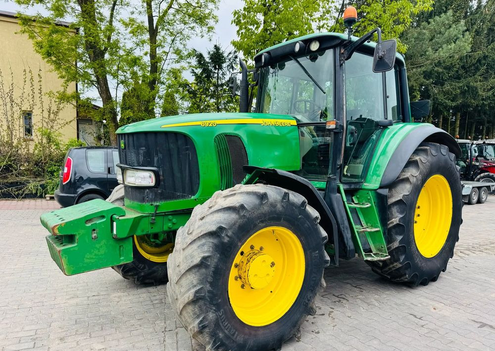 John Deere 6920 Powerquad - Traktör: fotoğraf 1 John Deere 6920 Powerquad - Traktör: fotoğraf 1