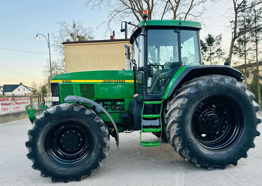 Traktör John Deere 7810: fotoğraf 9