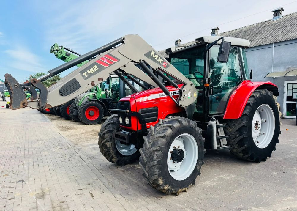 Massey Ferguson 5460 - Traktör: fotoğraf 1 Massey Ferguson 5460 - Traktör: fotoğraf 1