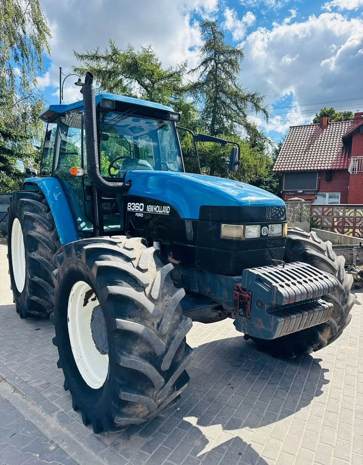 New Holland 8360 - Traktör: fotoğraf 3 New Holland 8360 - Traktör: fotoğraf 3