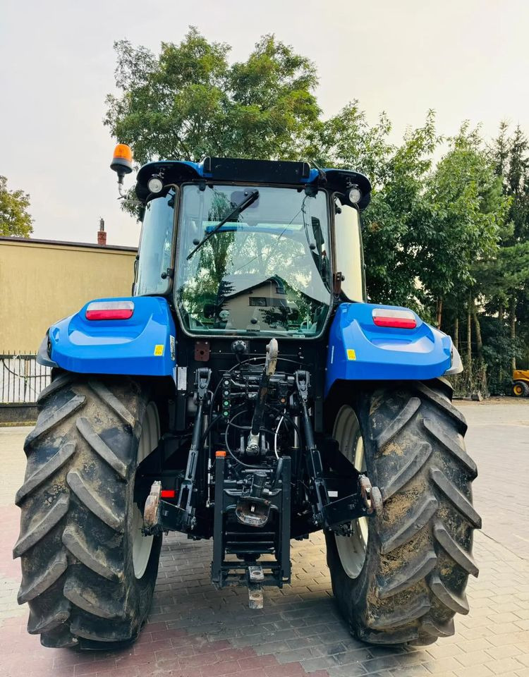 Traktör New Holland T5.110: fotoğraf 7