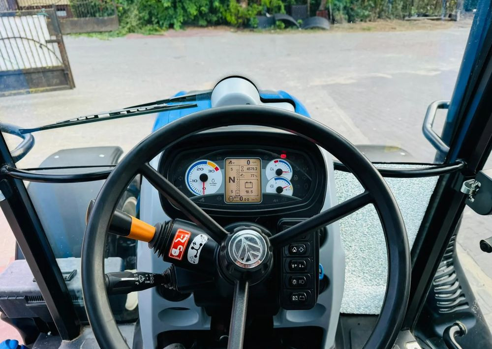 Traktör New Holland T5.110: fotoğraf 8