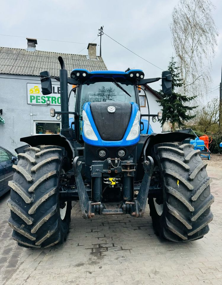 New Holland T7.230 AUTOCOMMAND - Traktör: fotoğraf 5 New Holland T7.230 AUTOCOMMAND - Traktör: fotoğraf 5