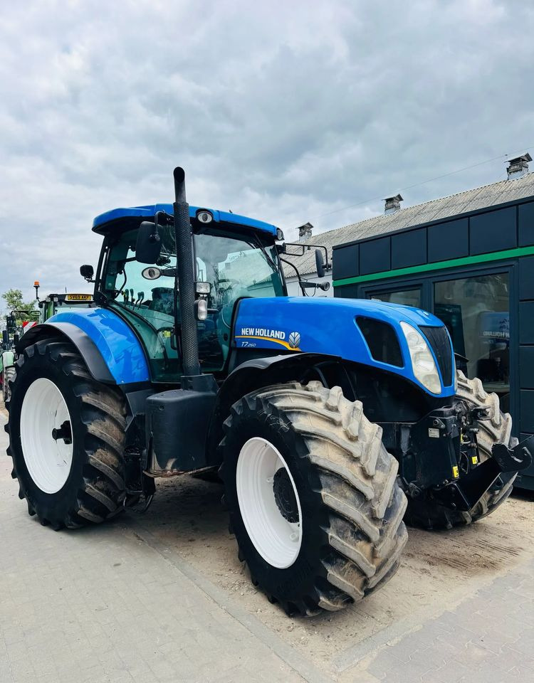 New Holland T7.260 Powercommand - Traktör: fotoğraf 4 New Holland T7.260 Powercommand - Traktör: fotoğraf 4