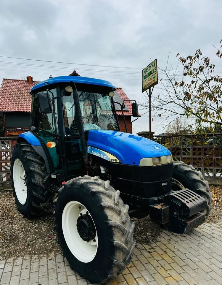 New Holland TD5050 - Traktör: fotoğraf 1 New Holland TD5050 - Traktör: fotoğraf 1