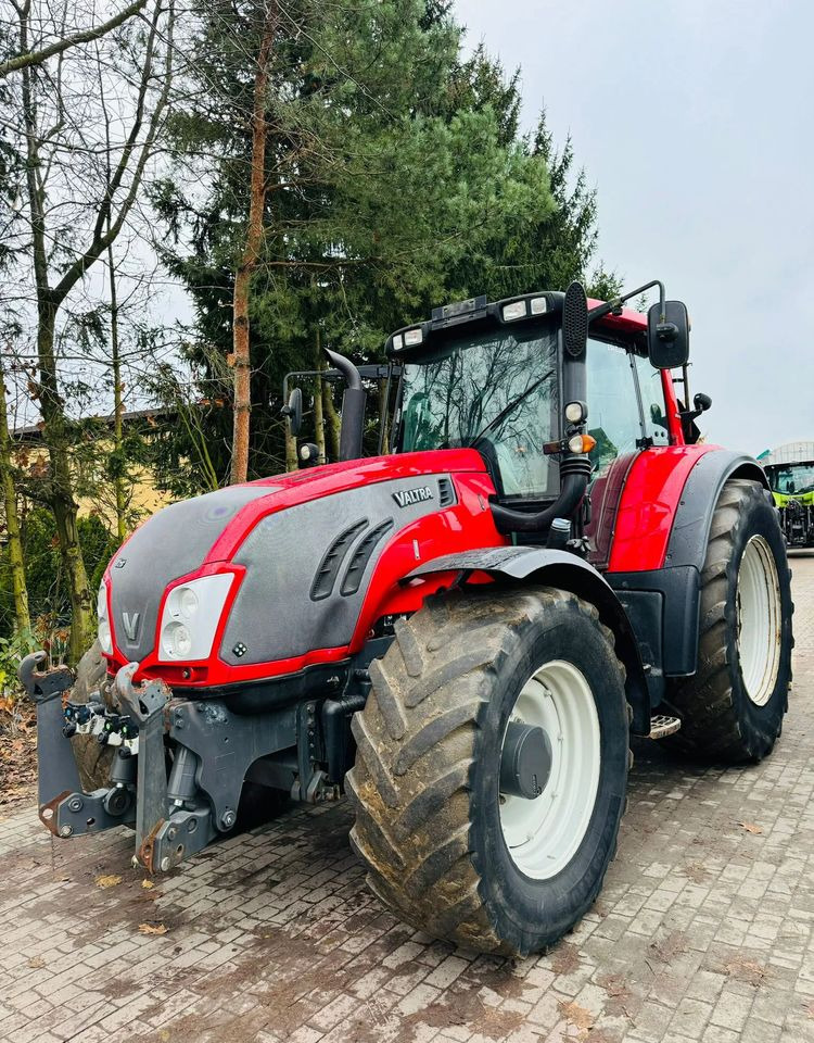 Valtra T213 - Traktör: fotoğraf 2 Valtra T213 - Traktör: fotoğraf 2