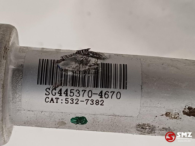 Caterpillar Cooling hose Caterpillar - Soğutma sistemi - Kamyon: fotoğraf 4 Caterpillar Cooling hose Caterpillar - Soğutma sistemi - Kamyon: fotoğraf 4