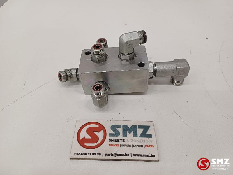 Caterpillar Hydraulic block Caterpillar - Hidrolik - Kamyon: fotoğraf 2 Caterpillar Hydraulic block Caterpillar - Hidrolik - Kamyon: fotoğraf 2