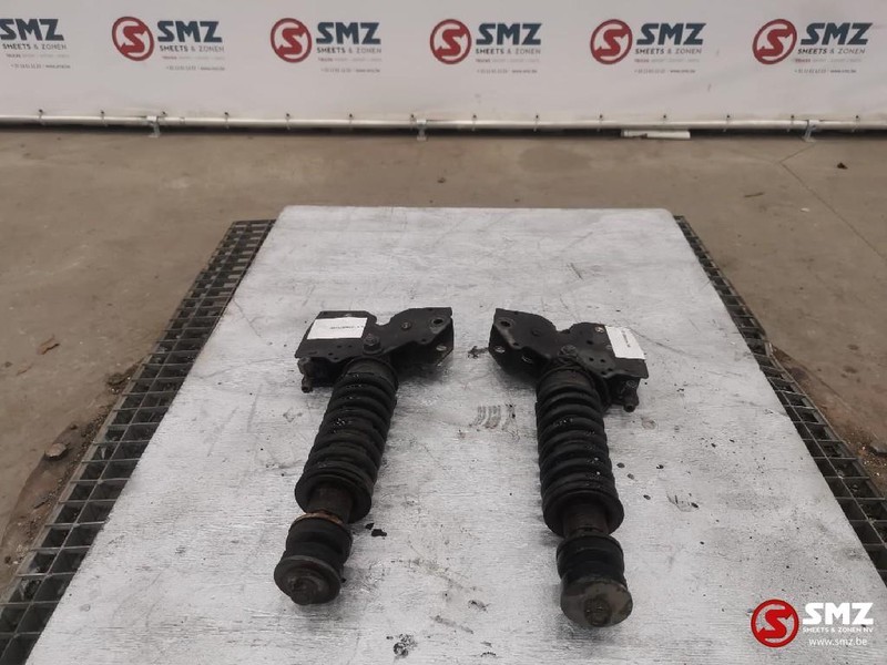 DAF Occ Cabinevergrendeling links+rechts DAF CF85 - Kabin süspansiyonu - Kamyon: fotoğraf 2 DAF Occ Cabinevergrendeling links+rechts DAF CF85 - Kabin süspansiyonu - Kamyon: fotoğraf 2