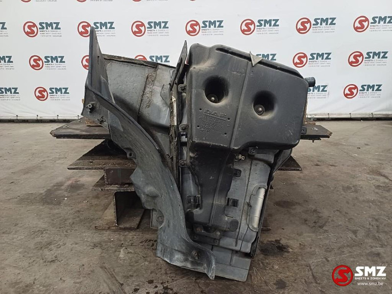 DAF Occ opstapbak links DAF - Kabin ve iç mekan - Kamyon: fotoğraf 2 DAF Occ opstapbak links DAF - Kabin ve iç mekan - Kamyon: fotoğraf 2