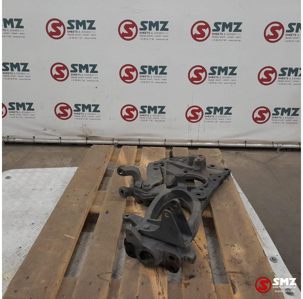 DAF Occ voorbumpersteun links DAF - Çerçeve/ Şasi - Kamyon: fotoğraf 3 DAF Occ voorbumpersteun links DAF - Çerçeve/ Şasi - Kamyon: fotoğraf 3