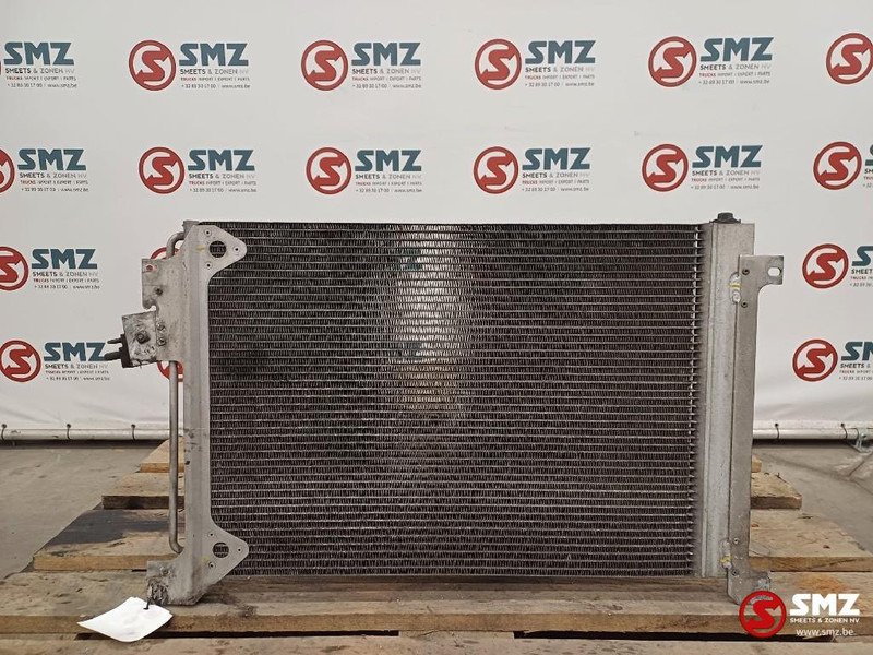 Iveco Occ condensor Iveco - Soğutma sistemi - Kamyon: fotoğraf 1 Iveco Occ condensor Iveco - Soğutma sistemi - Kamyon: fotoğraf 1