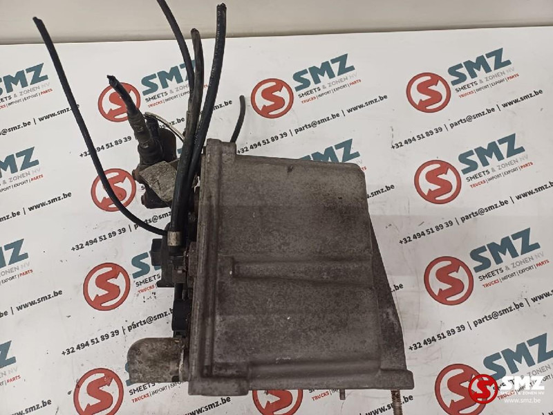 MAN Occ AdBluepomp MAN - Yakıt sistemi - Kamyon: fotoğraf 3 MAN Occ AdBluepomp MAN - Yakıt sistemi - Kamyon: fotoğraf 3