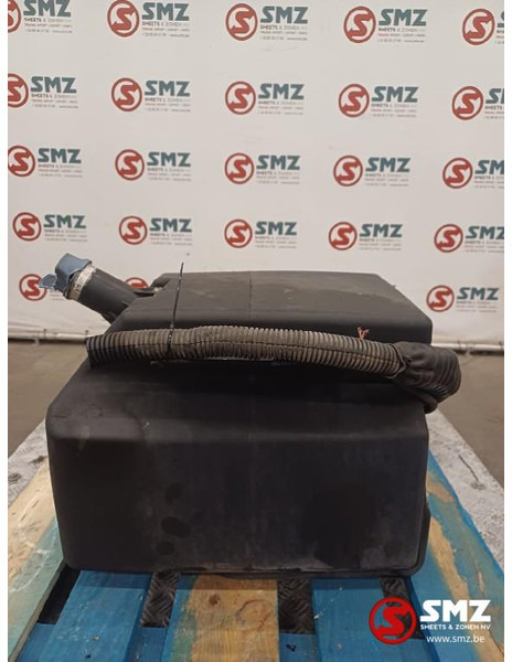 MAN Occ AdBluetank 40L MAN - Yakıt sistemi - Kamyon: fotoğraf 4 MAN Occ AdBluetank 40L MAN - Yakıt sistemi - Kamyon: fotoğraf 4