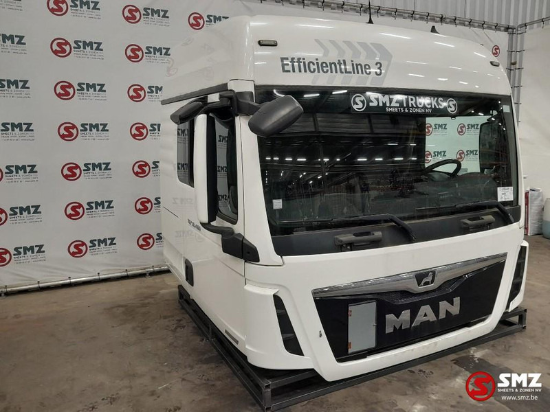 MAN Occ Cabine compleet MAN TGX EURO 6 - Kabin ve iç mekan - Kamyon: fotoğraf 4 MAN Occ Cabine compleet MAN TGX EURO 6 - Kabin ve iç mekan - Kamyon: fotoğraf 4