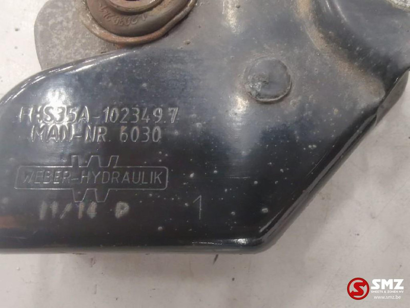 MAN Occ Cabinevergrendeling MAN TGX 18.440 - Çerçeve/ Şasi - Kamyon: fotoğraf 2 MAN Occ Cabinevergrendeling MAN TGX 18.440 - Çerçeve/ Şasi - Kamyon: fotoğraf 2