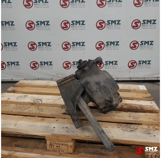 MAN Occ Stuurhuis MAN - Direksiyon kutusu - Kamyon: fotoğraf 3 MAN Occ Stuurhuis MAN - Direksiyon kutusu - Kamyon: fotoğraf 3