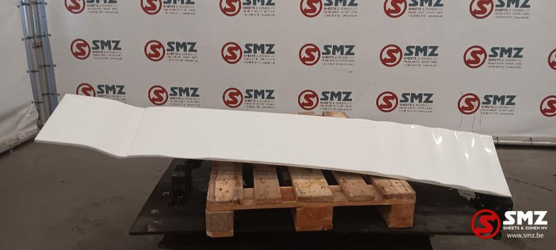 MAN Occ cabinespoiler rechts MAN - Aerodinamik/ Spoylerler - Kamyon: fotoğraf 1 MAN Occ cabinespoiler rechts MAN - Aerodinamik/ Spoylerler - Kamyon: fotoğraf 1