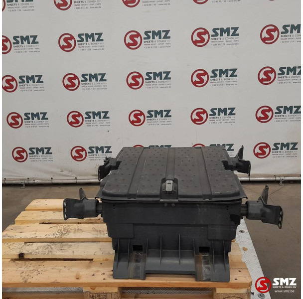 Mercedes-Benz Occ batterijbak Mercedes - Çerçeve/ Şasi - Kamyon: fotoğraf 3 Mercedes-Benz Occ batterijbak Mercedes - Çerçeve/ Şasi - Kamyon: fotoğraf 3