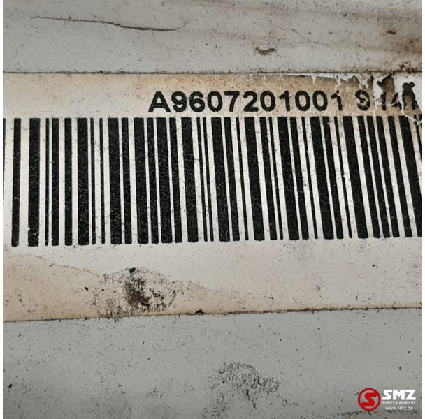 Mercedes-Benz Occ deurverlenging rechts Mercedes - Kapı ve yedek parça - Kamyon: fotoğraf 3 Mercedes-Benz Occ deurverlenging rechts Mercedes - Kapı ve yedek parça - Kamyon: fotoğraf 3