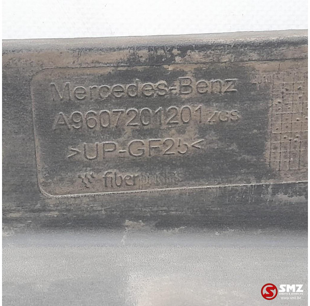 Mercedes-Benz Occ deurverlenging rechts Mercedes - Kapı ve yedek parça - Kamyon: fotoğraf 3 Mercedes-Benz Occ deurverlenging rechts Mercedes - Kapı ve yedek parça - Kamyon: fotoğraf 3