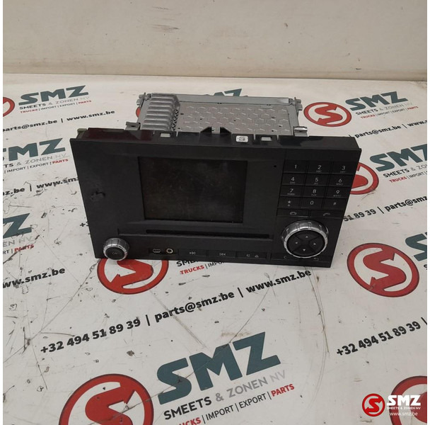 Mercedes-Benz Occ radio Mercedes - Elektrik sistemi - Kamyon: fotoğraf 1 Mercedes-Benz Occ radio Mercedes - Elektrik sistemi - Kamyon: fotoğraf 1