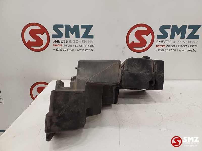 Mercedes-Benz Occ ruitenvloeistofreservoir Mercedes - Cam ve yedek parça - Kamyon: fotoğraf 4 Mercedes-Benz Occ ruitenvloeistofreservoir Mercedes - Cam ve yedek parça - Kamyon: fotoğraf 4