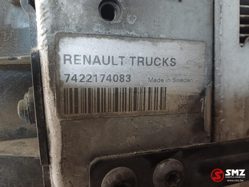 Renault Occ radiator Renault T - Radyatör - Kamyon: fotoğraf 5 Renault Occ radiator Renault T - Radyatör - Kamyon: fotoğraf 5