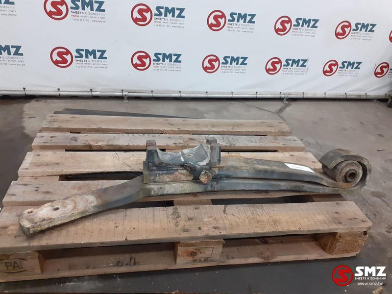 Scania Occ halve bladveer links achteras Scania - Yay süspansiyonu - Kamyon: fotoğraf 1 Scania Occ halve bladveer links achteras Scania - Yay süspansiyonu - Kamyon: fotoğraf 1