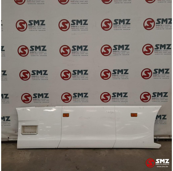 Scania Occ side skirt links Scania - Çerçeve/ Şasi - Kamyon: fotoğraf 1 Scania Occ side skirt links Scania - Çerçeve/ Şasi - Kamyon: fotoğraf 1