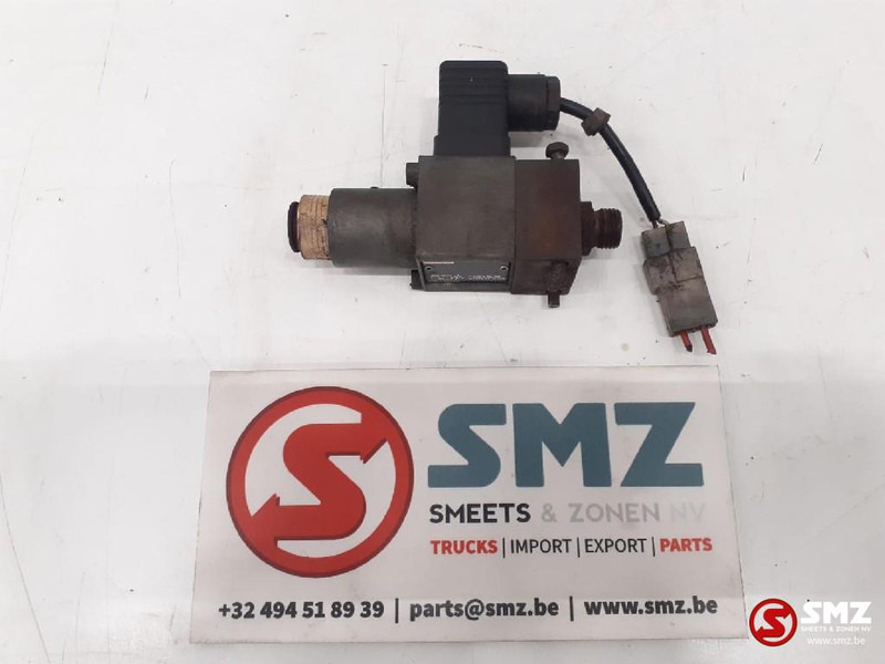 Zettelmeyer Occ drukschakelaar Zettelmeyer - Elektrik sistemi - Kamyon: fotoğraf 1 Zettelmeyer Occ drukschakelaar Zettelmeyer - Elektrik sistemi - Kamyon: fotoğraf 1