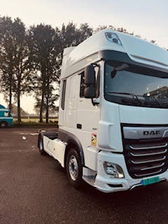DAF XF 480 Hydroliek kipper Walkingfloor - Çekici: fotoğraf 3 DAF XF 480 Hydroliek kipper Walkingfloor - Çekici: fotoğraf 3
