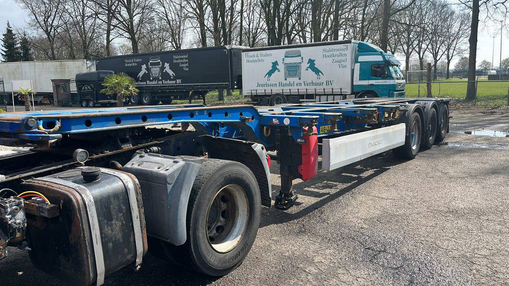 Krone 40FT HC, Voor en achter-uitschuifbaar, BPW 3 stuks - Konteynır taşıyıcı/ Yedek karoser dorse: fotoğraf 1 Krone 40FT HC, Voor en achter-uitschuifbaar, BPW 3 stuks - Konteynır taşıyıcı/ Yedek karoser dorse: fotoğraf 1