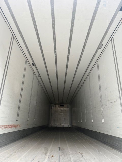 Schmitz Cargobull Thermoking SLXe 300 weinig uren Laadklep Liftas - Frigorifik dorse: fotoğraf 5 Schmitz Cargobull Thermoking SLXe 300 weinig uren Laadklep Liftas - Frigorifik dorse: fotoğraf 5