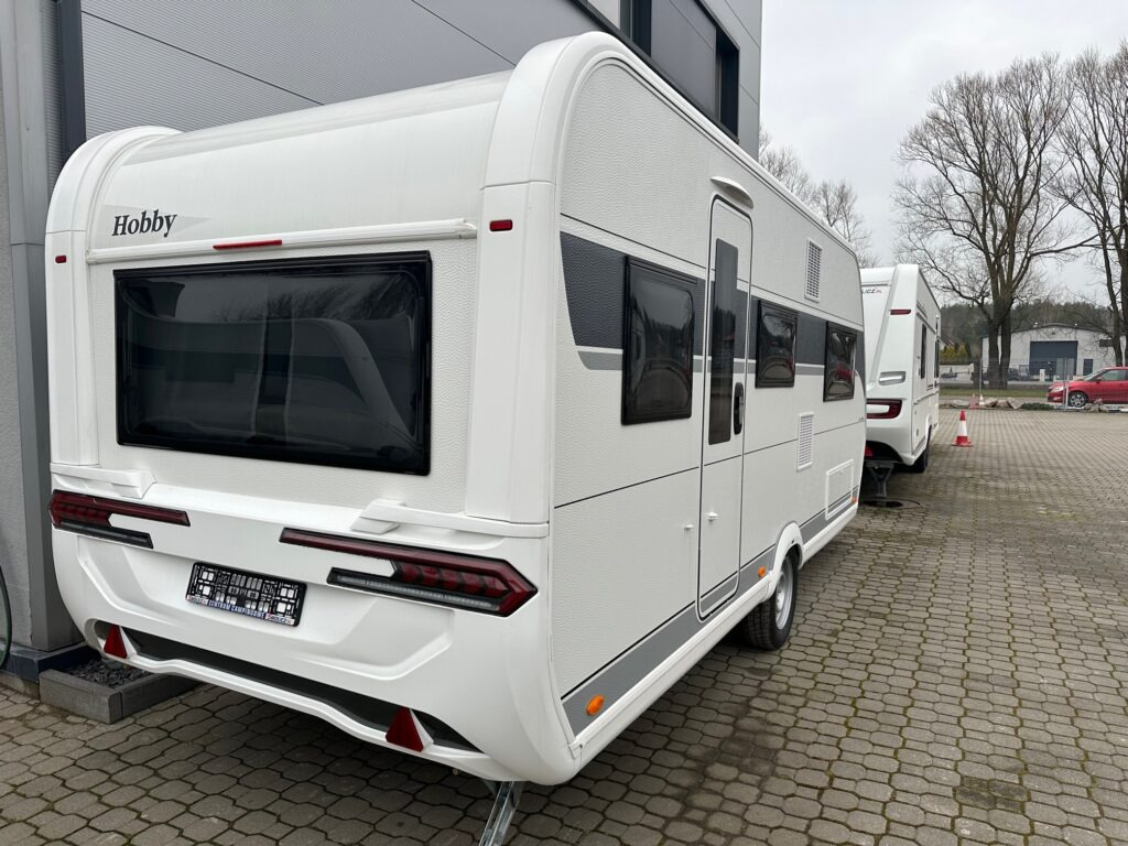 DE LUXE 495 UL 2024 - Çekme karavan: fotoğraf 3 DE LUXE 495 UL 2024 - Çekme karavan: fotoğraf 3