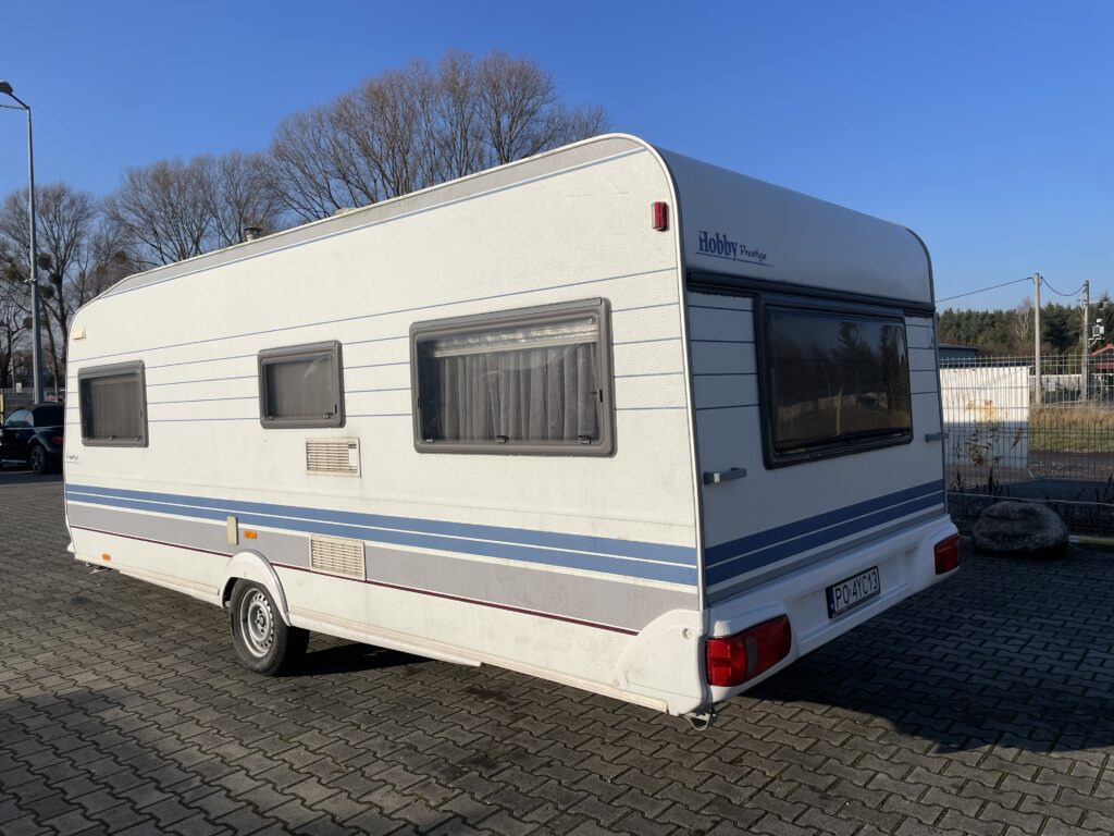 Hobby 560 UL Prestige 1998 - Çekme karavan: fotoğraf 5 Hobby 560 UL Prestige 1998 - Çekme karavan: fotoğraf 5