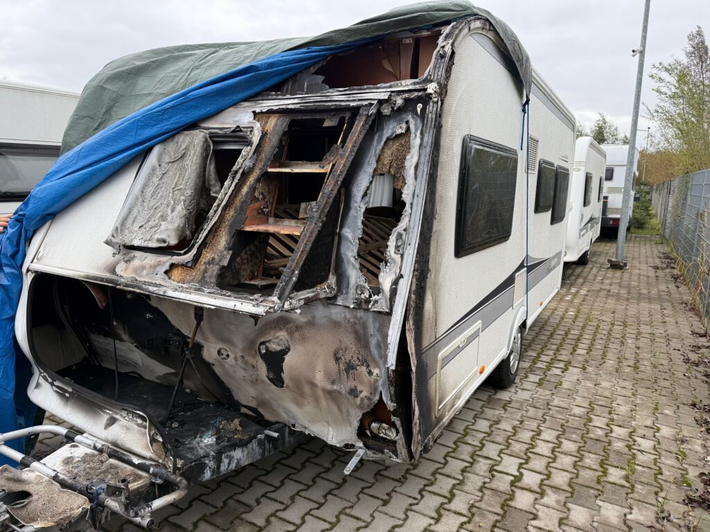 Hobby Excellent 460 UFe 2013 - Çekme karavan: fotoğraf 3 Hobby Excellent 460 UFe 2013 - Çekme karavan: fotoğraf 3