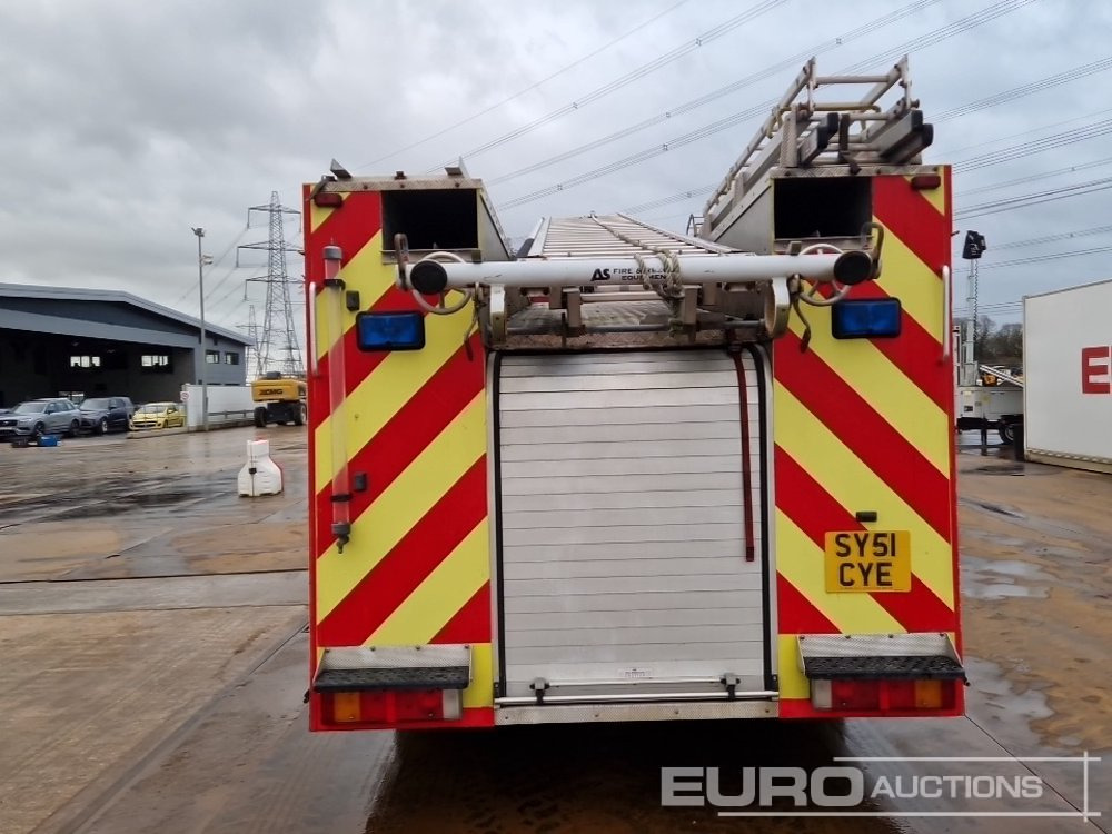 2001 MAN 4x2 Fire Engine, Manual Gearbox (Reg. Docs. Available) - İtfaiye aracı: fotoğraf 4 2001 MAN 4x2 Fire Engine, Manual Gearbox (Reg. Docs. Available) - İtfaiye aracı: fotoğraf 4